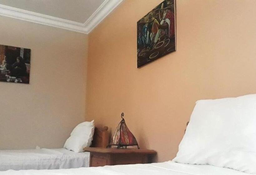 Economy Quadruple Room, Ecolodge Espace Tamount