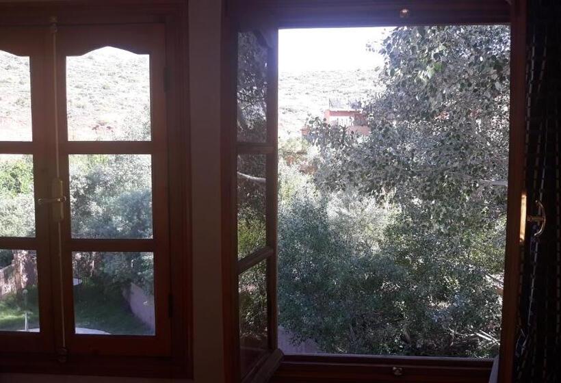 اتاق استاندارد با بالکن, Ecolodge Espace Tamount