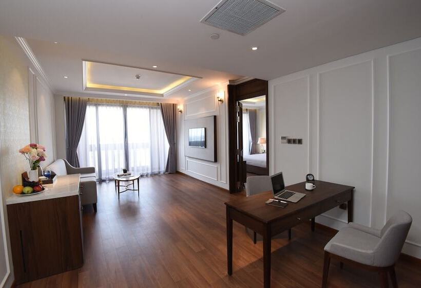 سوییت اجرایی, Phu Cuong Hotel Ca Mau