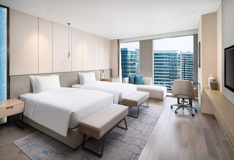 Quarto Superior, Radisson Blu Hangzhou Xintiandi