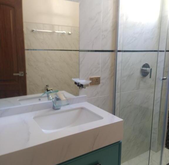 اتاق استاندارد با 2 تخت دوبل, Hostal Alvasar