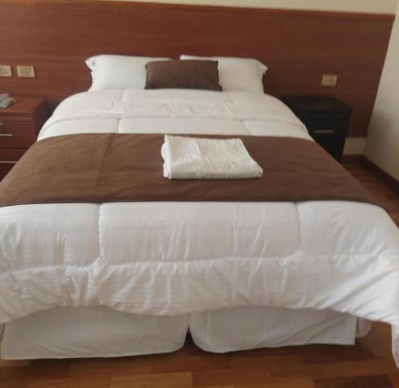 اتاق استاندارد با 2 تخت دوبل, Hostal Alvasar