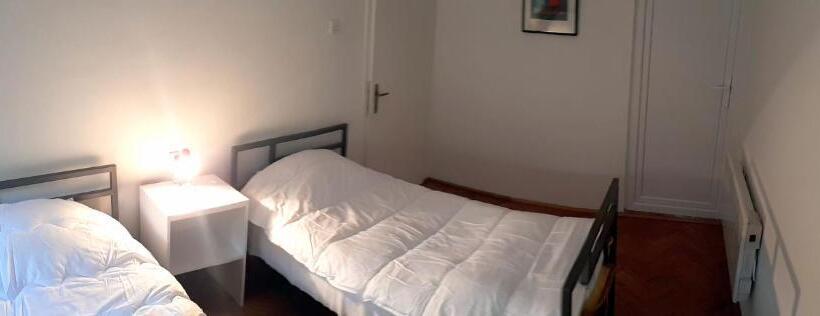 اتاق استاندارد, Edelweiss Hostel