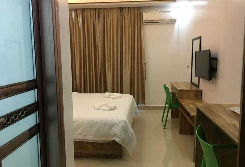 اتاق استاندارد یک تخته با بالکن, Primera