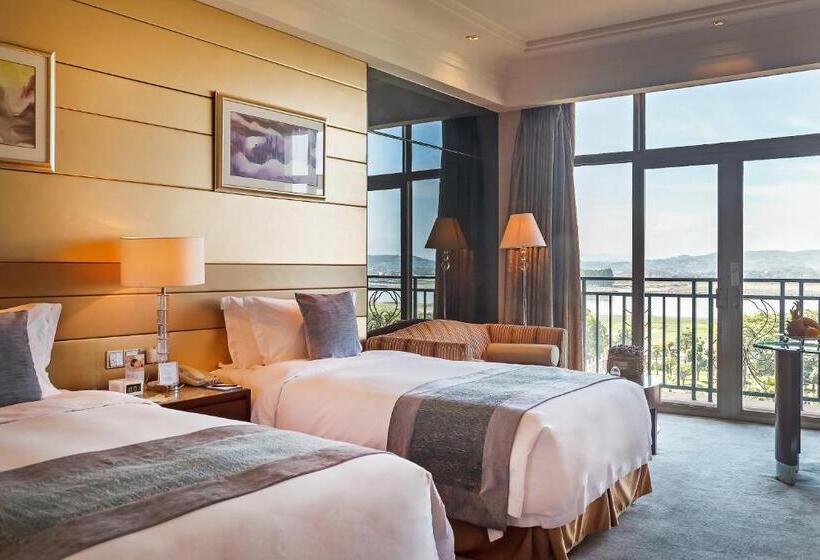 Deluxe room with river view, Ming Cheng Hotel Fuzhou