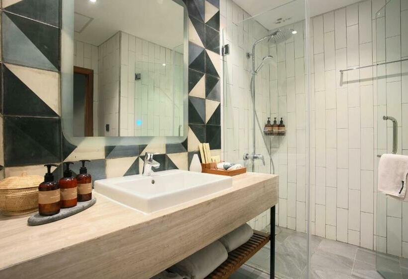 חדר סופריור עם טרסה, Baitong Hotel & Resort Phnom Penh