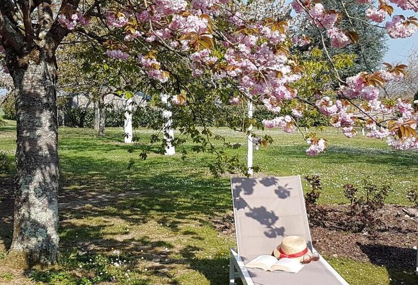 غرفة قياسية مطلّة علي الحديقة, La Blanchetière