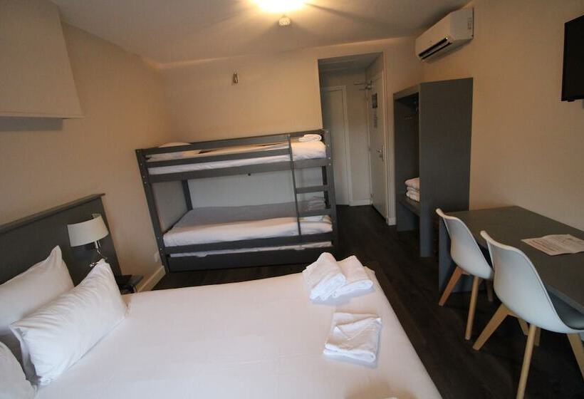 Семейный Номер, Hôtel Le Casabianca