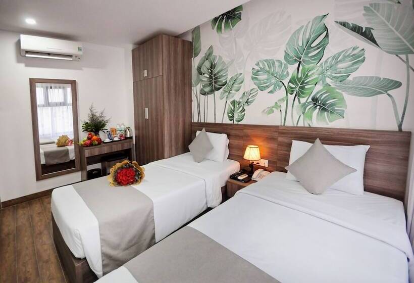 اتاق سوپریور با چشم‌انداز شهر, Mega Light