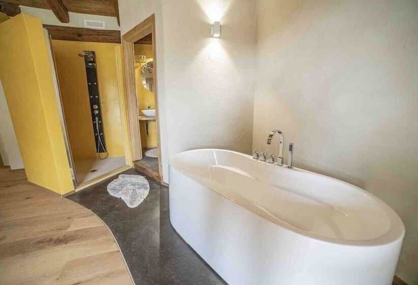 غرفة ديلوكس, Tenuta Armonia