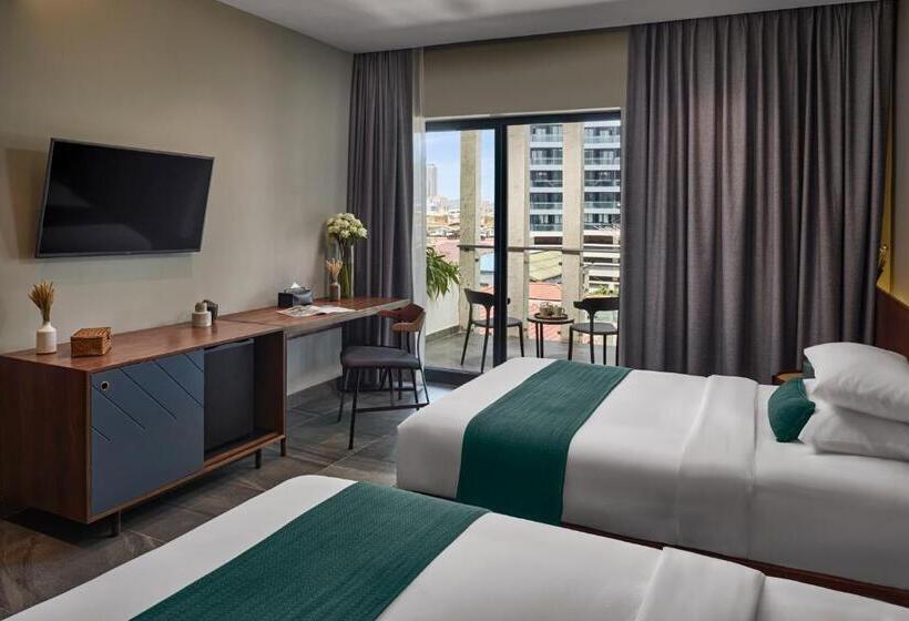 Номер Superior Вид на Город, Baitong Hotel & Resort Phnom Penh