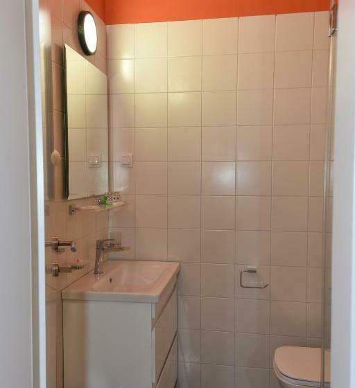 اتاق استاندارد, Osten Art