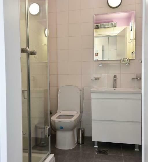 اتاق راحتی سه تخته, Osten Art