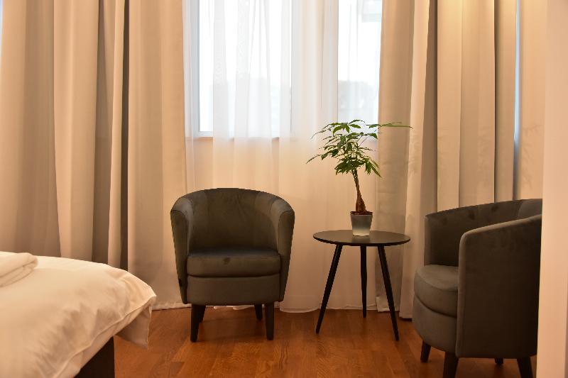 اتاق استاندارد, Osten Art