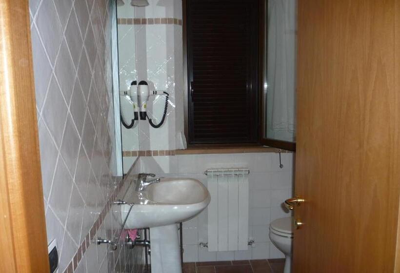 スタンダードルーム, Affittacamere Albafiorita