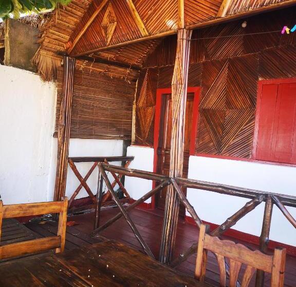 اتاق استاندارد, Chez Alex