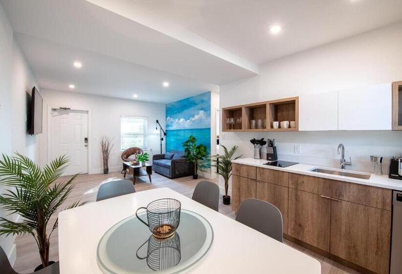 침실 2개 스위트, The Lauderdale Boutique