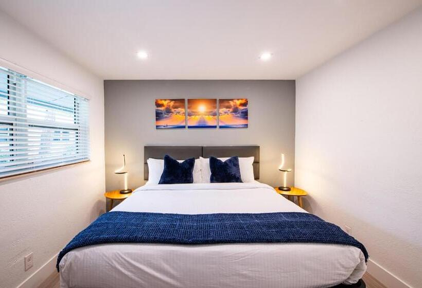 침실 2개 스위트, The Lauderdale Boutique