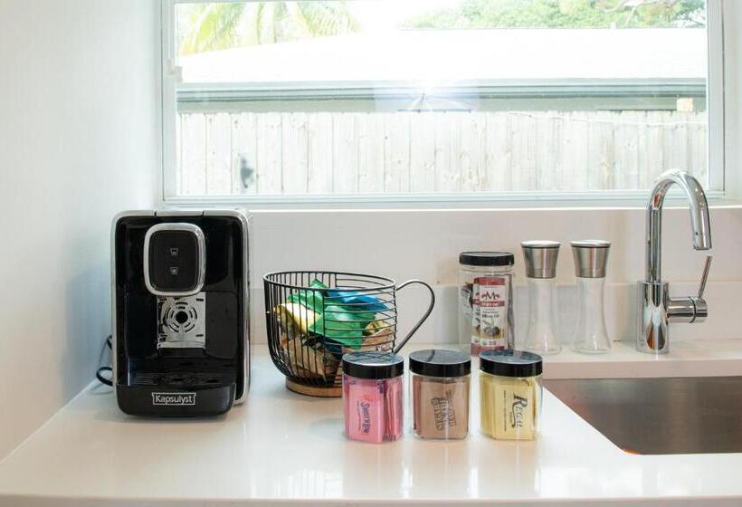 침실 2개 스위트, The Lauderdale Boutique