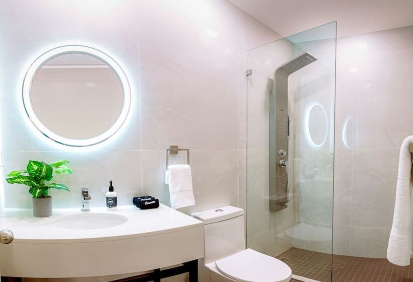 주니어 스위트, The Lauderdale Boutique