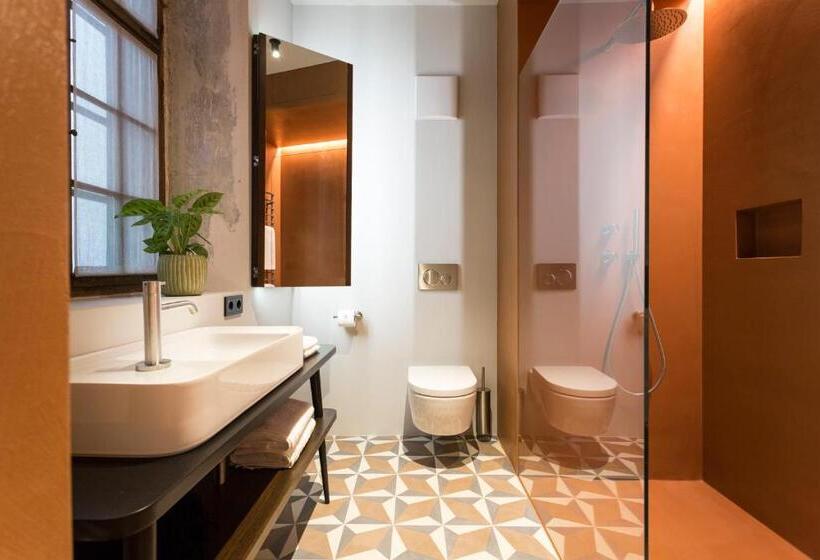 اتاق لوکس, Goldenstern Townhouse