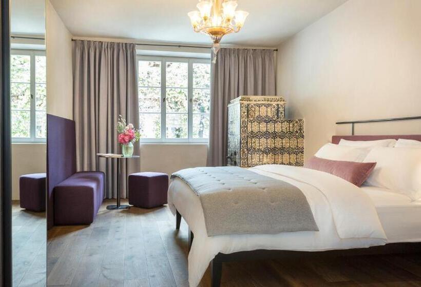 اتاق لوکس, Goldenstern Townhouse