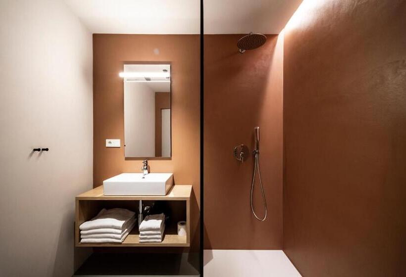 سوئیت 2 خوابه, Goldenstern Townhouse