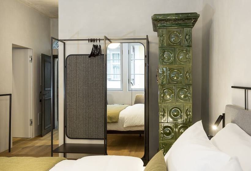 اتاق لوکس, Goldenstern Townhouse