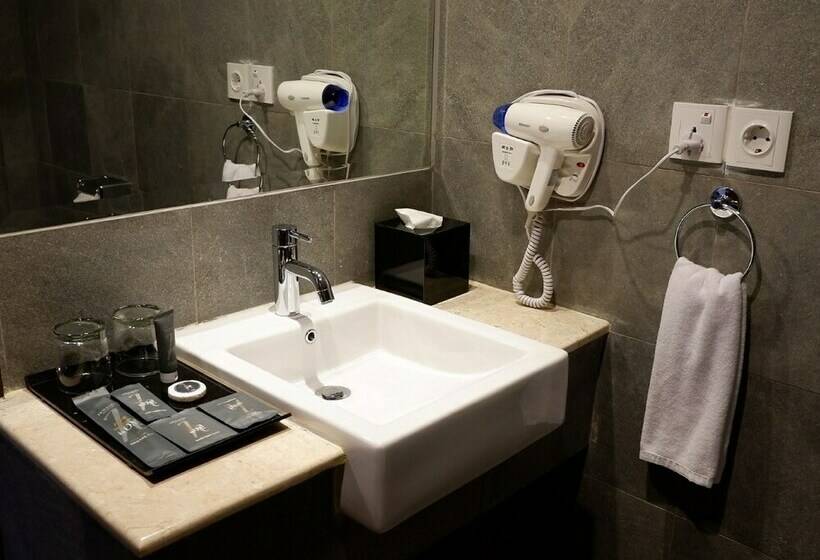 Номер Deluxe, Horison Ultima Bhuvana Ciawi