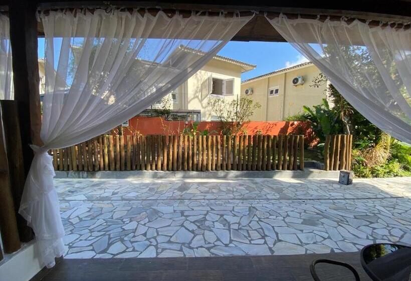 발코니가 있는 4인용 스탠다드 룸, Pousada Pono Village