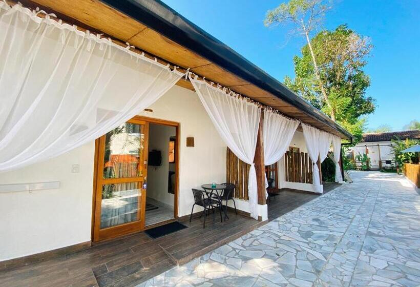 컴포트 트리플 룸, Pousada Pono Village