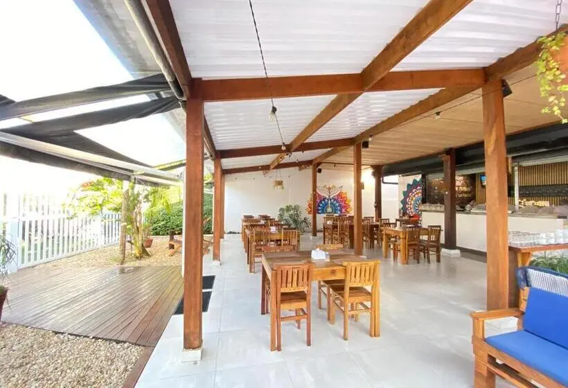 スタンダードトリプルルーム, Pousada Pono Village