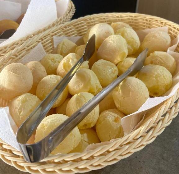 컴포트 트리플 룸, Pousada Pono Village