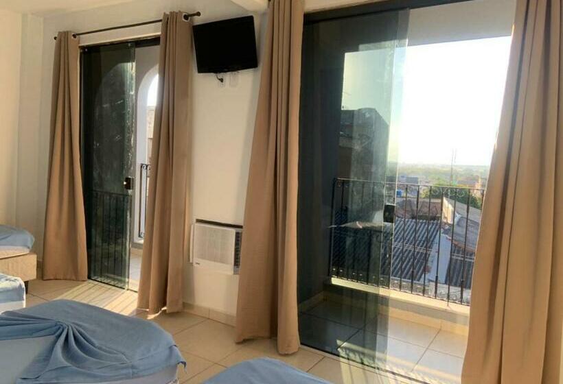 经典四人房间, Mao De Fatima