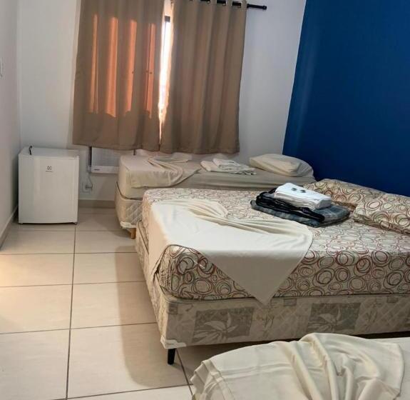 经典四人房间, Mao De Fatima