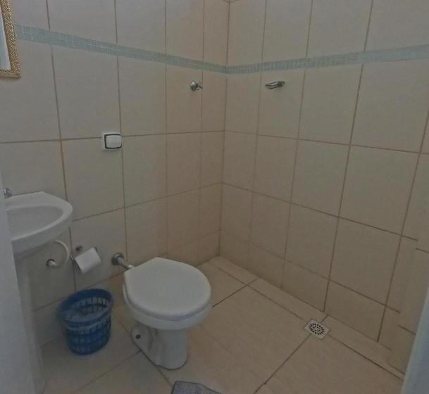 标准间, Mao De Fatima