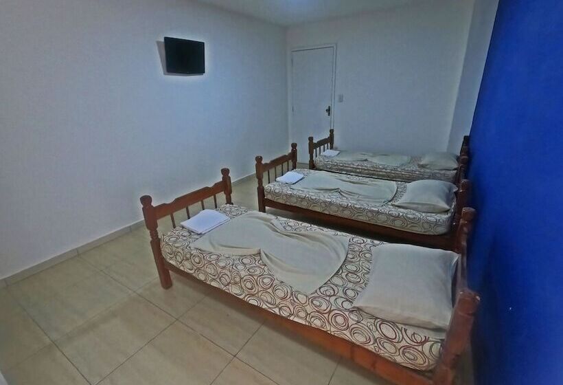 四人标准间, Mao De Fatima