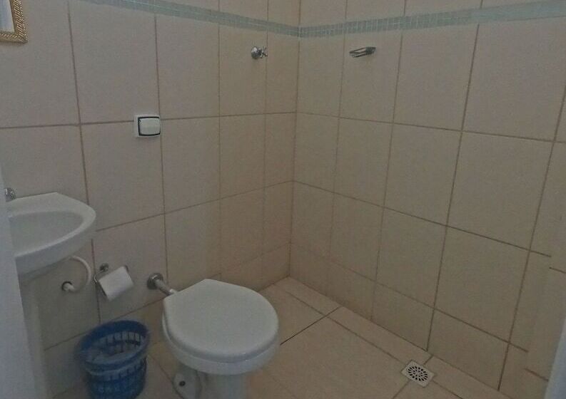 标准间, Mao De Fatima