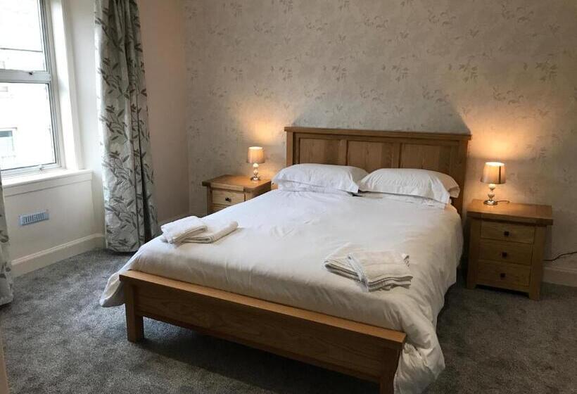 Номер Стандарт, Whisky Capital Inn