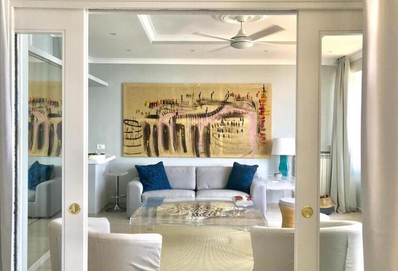 شقة غرفة واحدة مطلة على البحر, Les Lilas