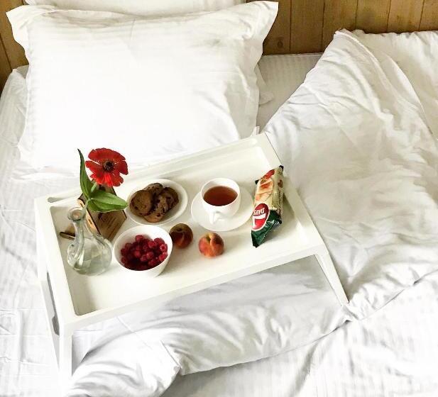 اتاق سوپریور با تخت بزرگ, Sadyba Darka