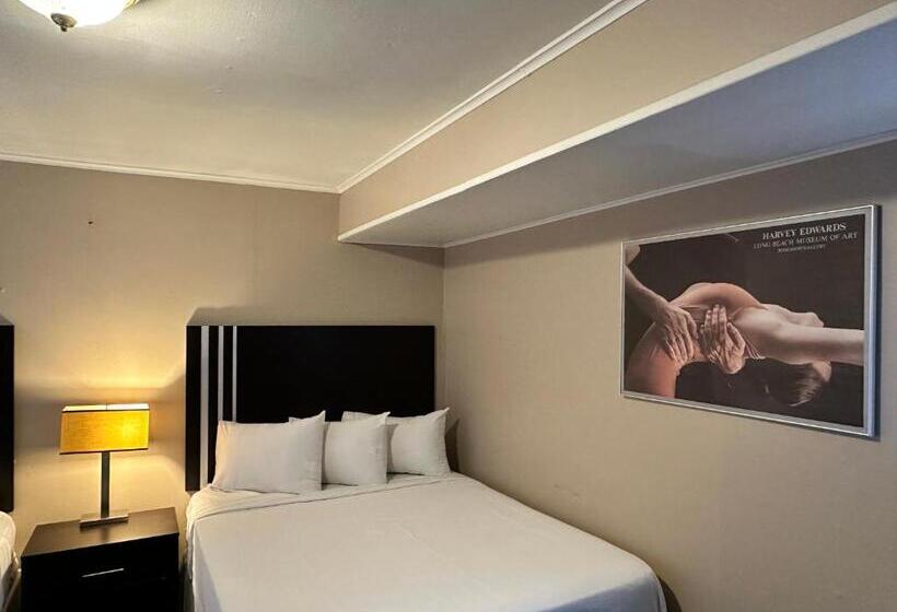 Номер Стандарт, Community Court Motel