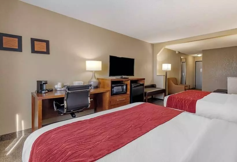 スイート, Comfort Inn & Suites Hays I70