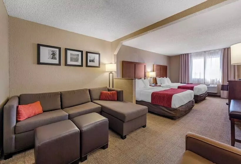 スイート, Comfort Inn & Suites Hays I70