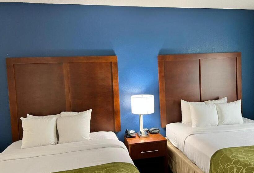 سوییت, Comfort Suites Louisville East