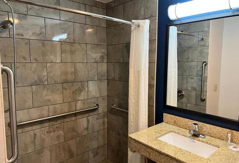 سوئیت برای معلولان, Comfort Suites Louisville East