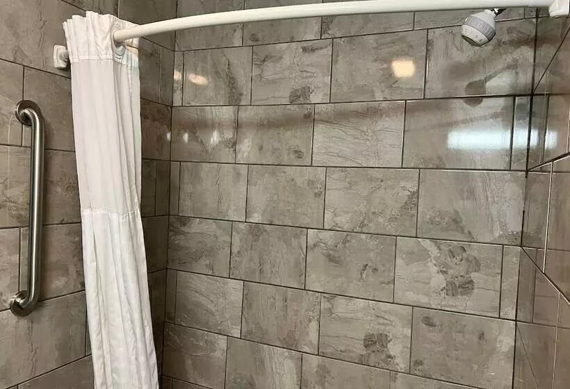 身障者適用スイートルーム, Comfort Suites Louisville East