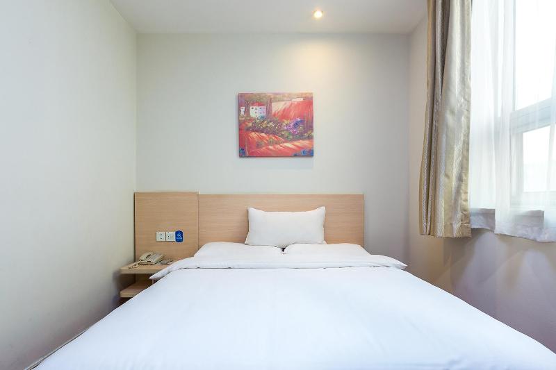 غرفة قياسية سرير كينج لذوى الإحتياجات الخاصة, Country Inn & Suites By Radisson Atlanta Airport North Ga