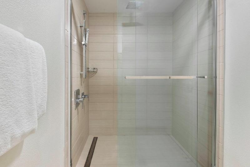 غرفة إدارية سرير كينج, Courtyard Tampa Downtown