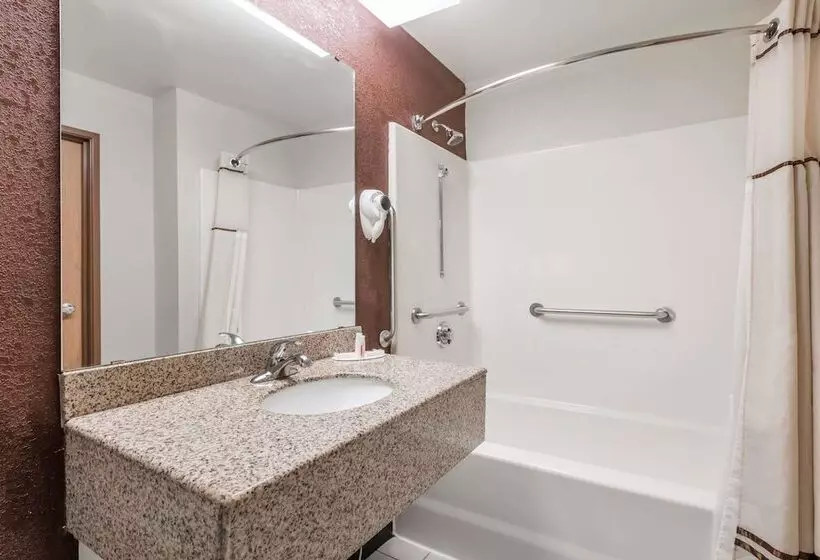 Standard-huone 2 Parivuodetta, Days Inn & Suites By Wyndham Casey